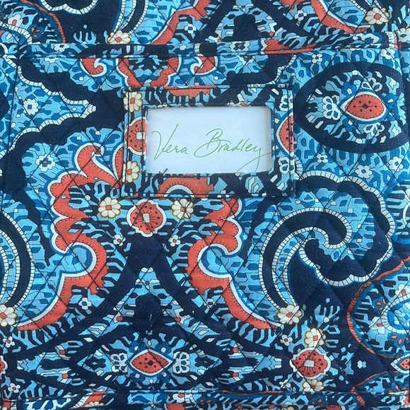 Vera Bradley Overnighter/Travel Bag - Picture 4 of 6